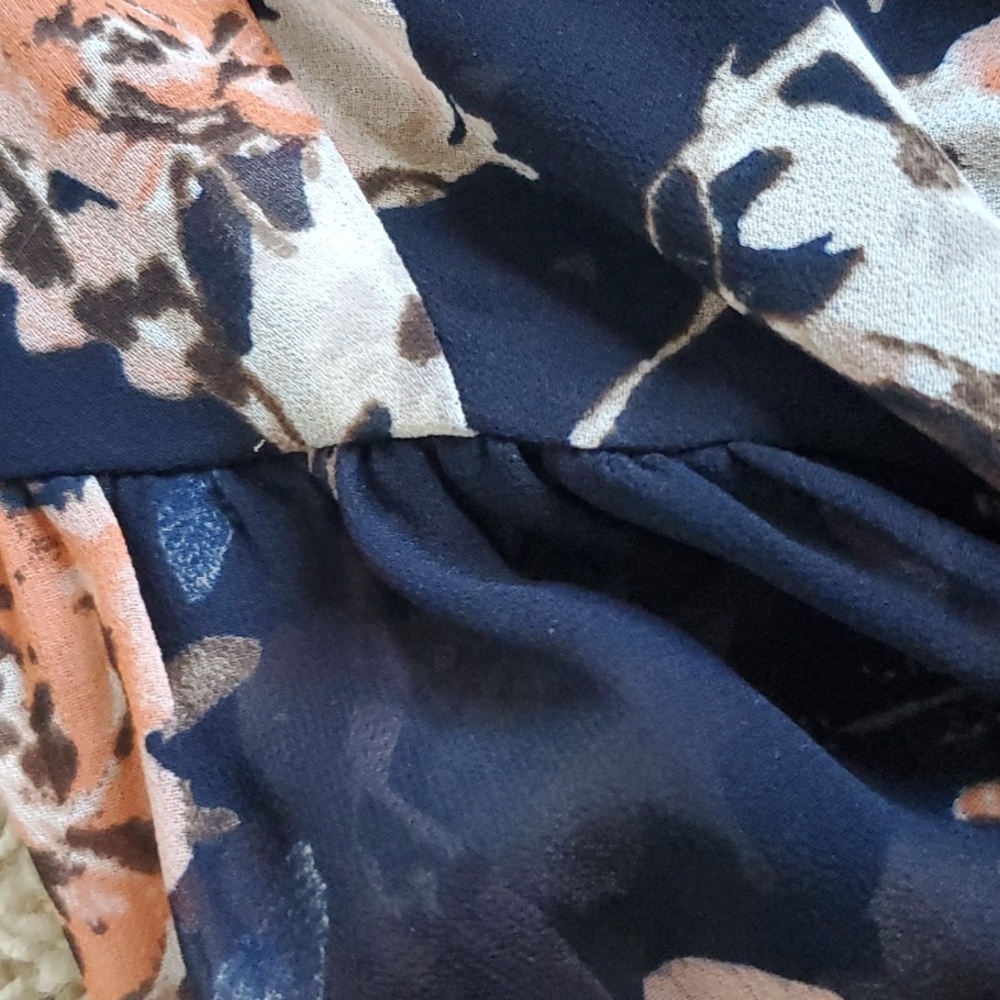 RO&DE Nordstrom Floral Button Up Romantic Flowy Shirt Top Blouse Flowers Navy - Picture 3 of 4